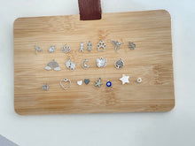 Cargar imagen en el visor de la galería, PERSONALIZACIÓN Complementos Plateados