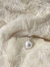 Cargar imagen en el visor de la galería, Bola DANA BYBEEBALL