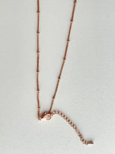 Cargar imagen en el visor de la galería, Bola ISIS. BYBEEBALL