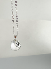 Cargar imagen en el visor de la galería, Bola VEGA. BYBEEBALL