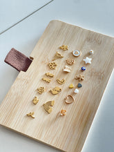 Cargar imagen en el visor de la galería, PERSONALIZACIÓN Complementos Dorados y Rosados