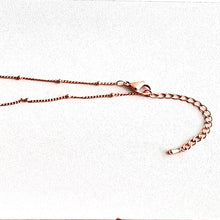 Cargar imagen en el visor de la galería, Bola ISIS. BYBEEBALL