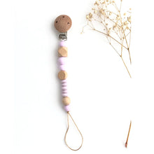 Cargar imagen en el visor de la galería, Chupetero silicona y madera lila