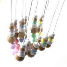 Cargar imagen en el visor de la galería, Collares de lactáncia silicona y madera