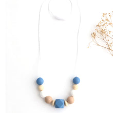 Cargar imagen en el visor de la galería, Collar de lactancia azul y beige