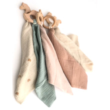 Cargar imagen en el visor de la galería, Gasas de apego con mordedor varios colores