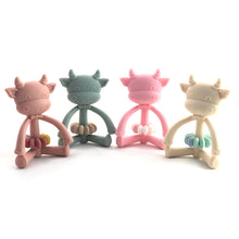 Cargar imagen en el visor de la galería, Mordedor vaquita Mumu colores variados