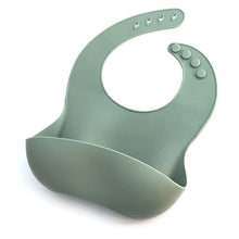 Cargar imagen en el visor de la galería, Babero de silicona color verde