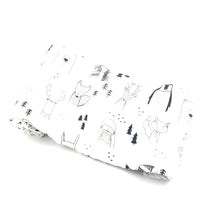 Cargar imagen en el visor de la galería, Muselina animales Black & White