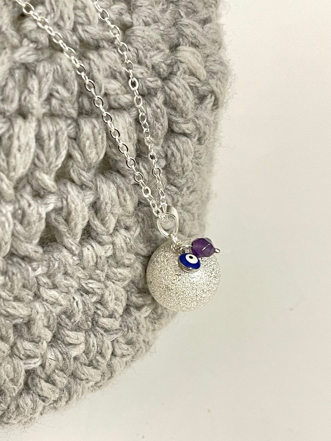 Bola UMA con inicial personalizada. BYBEEBALL