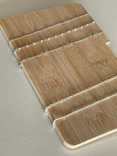 Cargar imagen en el visor de la galería, Cadenas plateadas para bolas de embarazo
