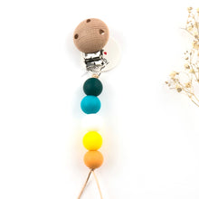 Cargar imagen en el visor de la galería, Chupetero silicona mini colores
